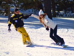 Bayraktepe’de snowboard şov